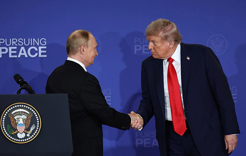 Союзники України схвильовані тим, що Трампу більше подобається Путін, ніж Зеленський — Politico Союзники України схвильовані тим, що Трампу більше подобається Путін, ніж Зеленський — Politico